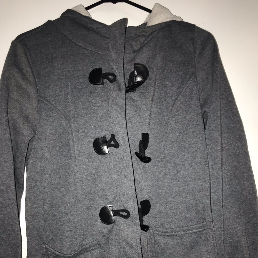 Women’s gray pea coat